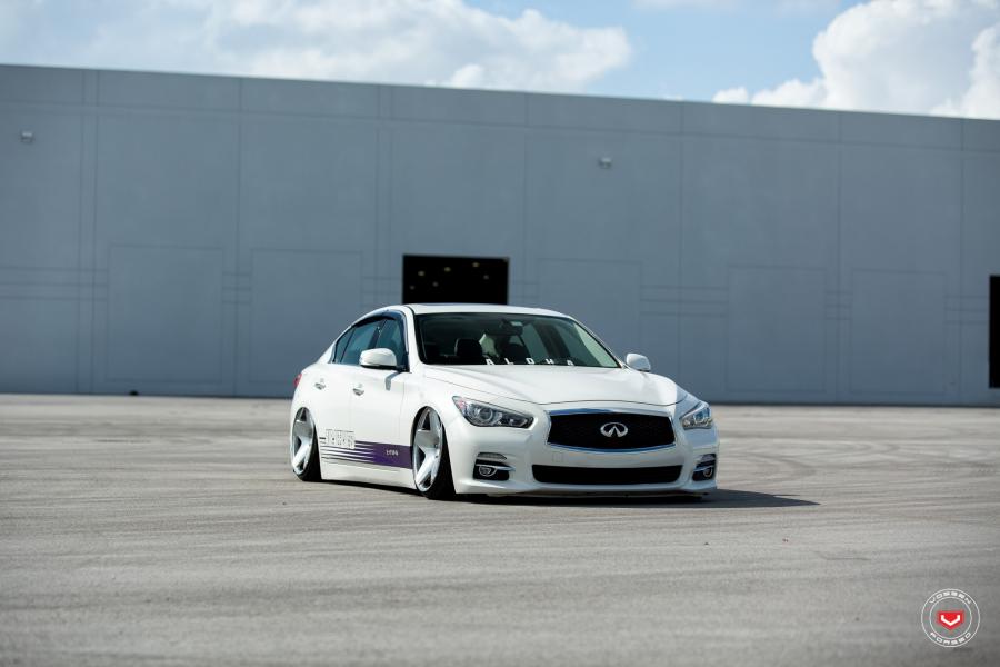  Infiniti Q50 on Vossen Wheels (VPS-318) 2017 года  (фото 53 из 68)